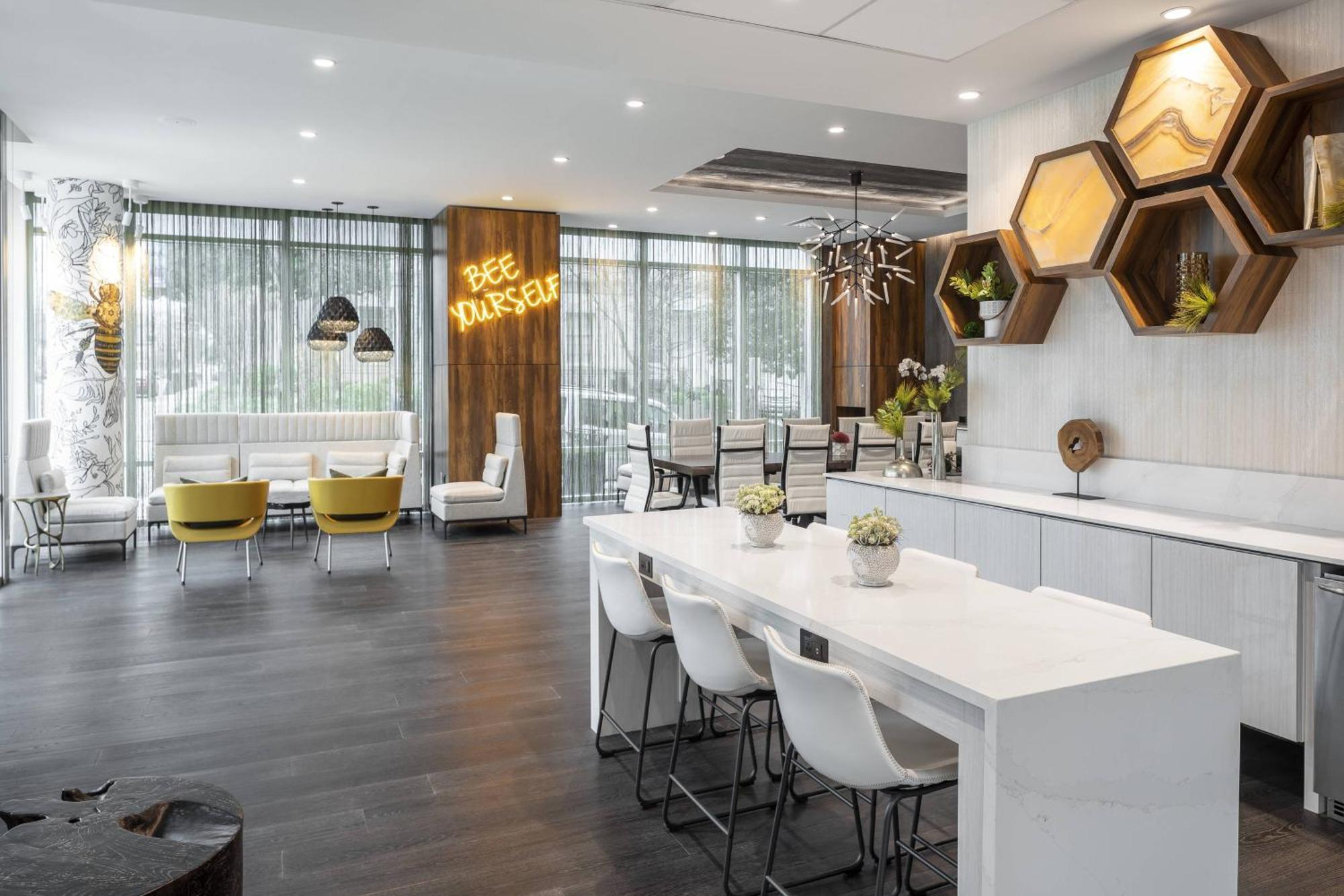 Springhill Suites By Marriott Greenville Downtown Exteriör bild