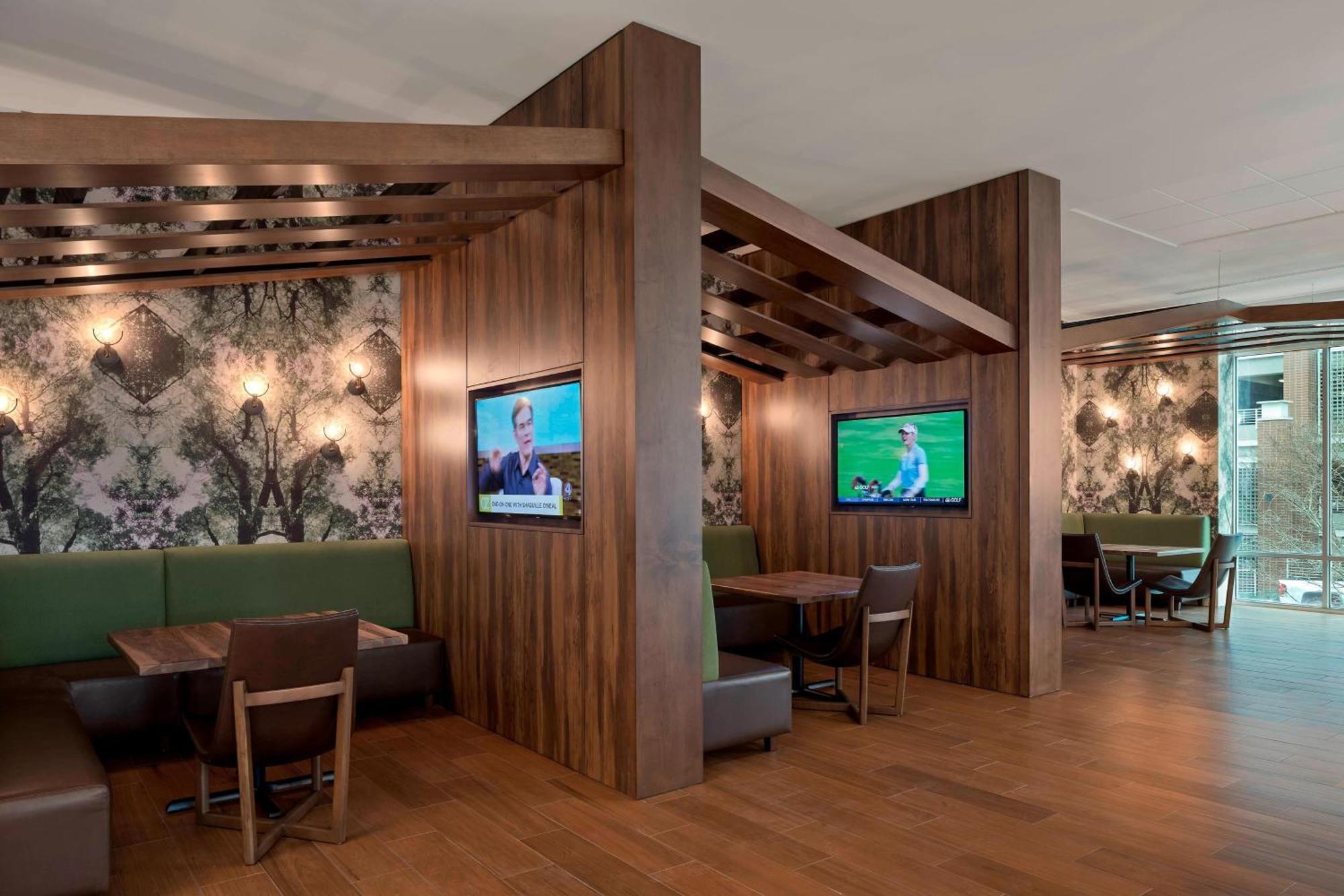 Springhill Suites By Marriott Greenville Downtown Exteriör bild