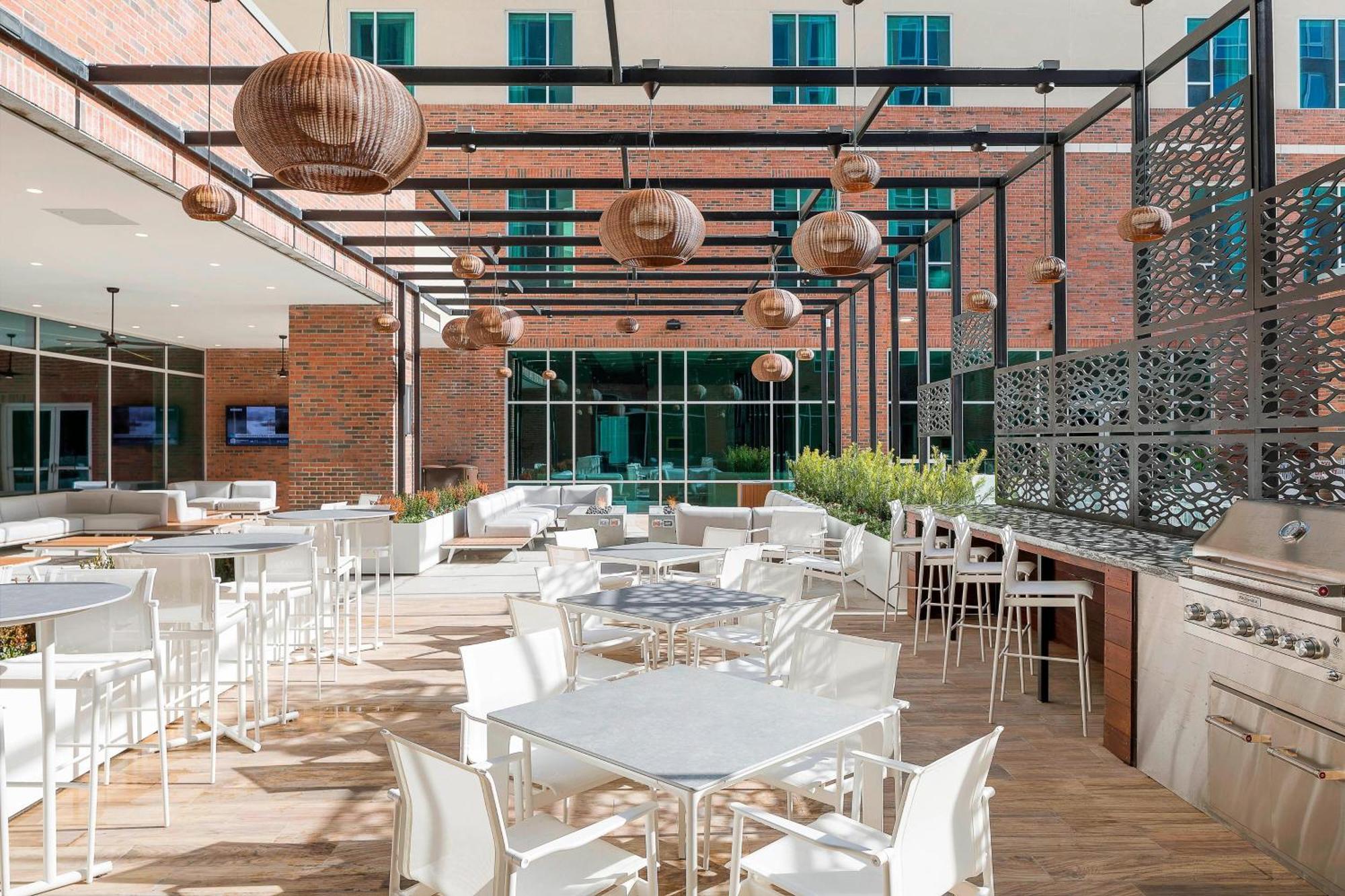Springhill Suites By Marriott Greenville Downtown Exteriör bild