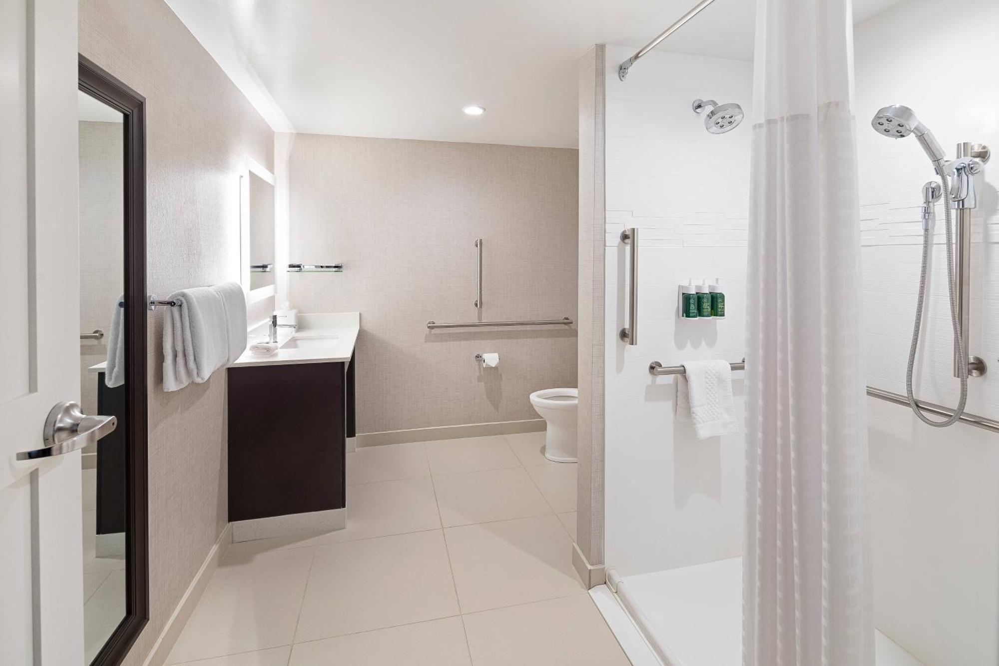 Springhill Suites By Marriott Greenville Downtown Exteriör bild
