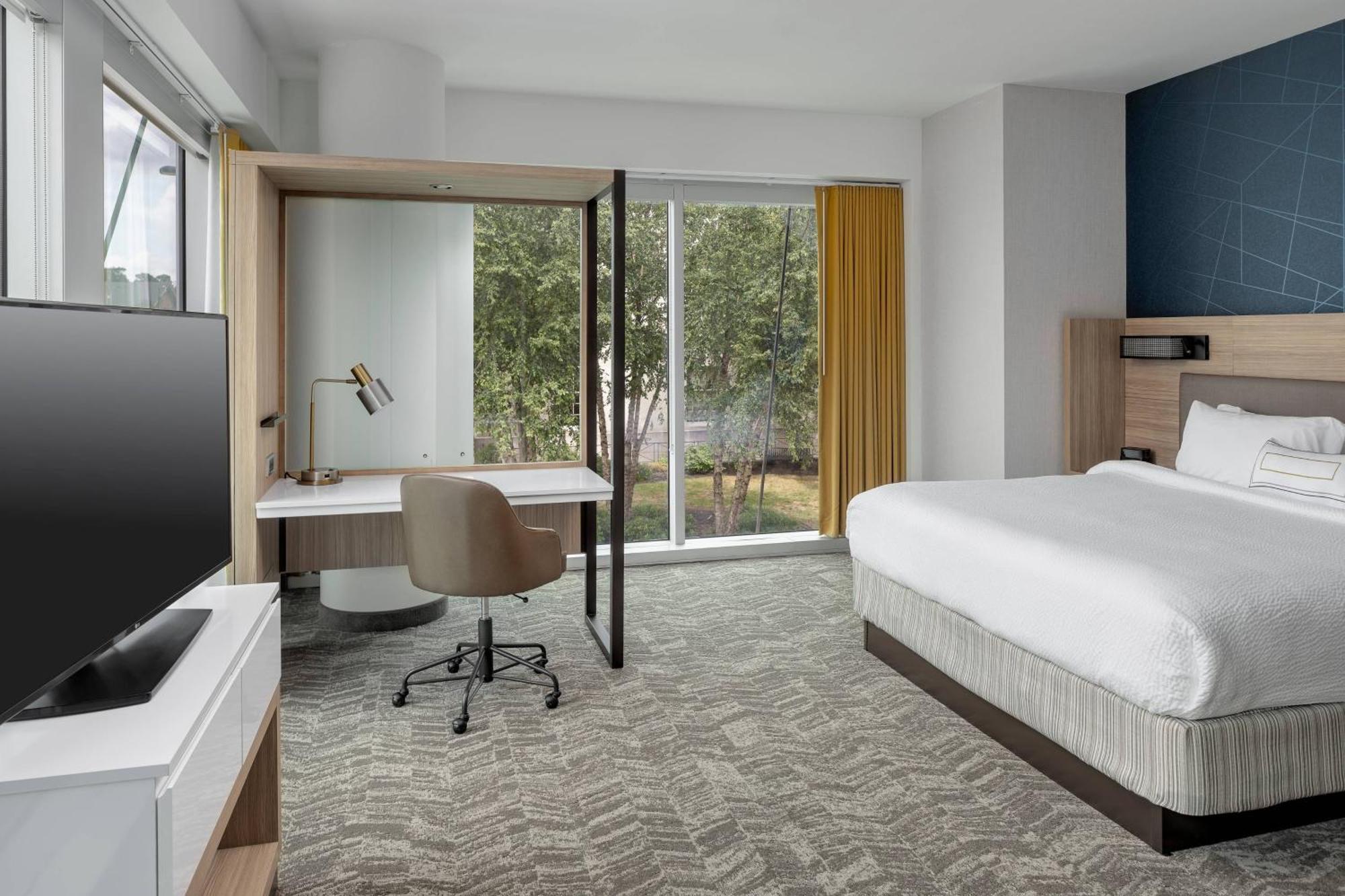 Springhill Suites By Marriott Greenville Downtown Exteriör bild