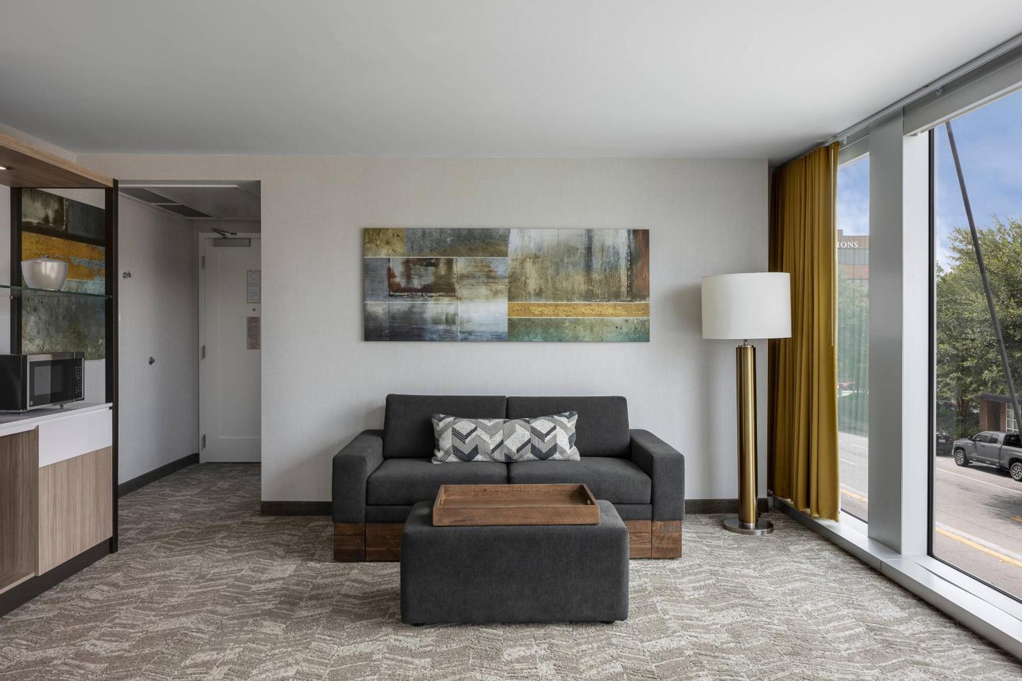 Springhill Suites By Marriott Greenville Downtown Exteriör bild
